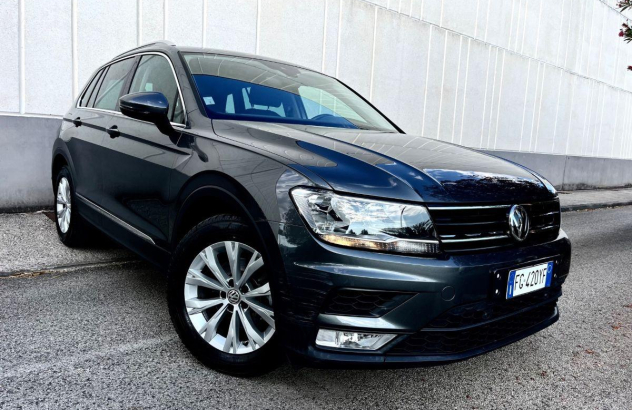 VOLKSWAGEN Tiguan 1.6 TDI Business BMT Diesel 2017