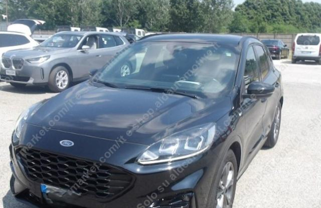 FORD Kuga 1.5 TDCI 120 CV SeS 2WD P. ST-Line Diesel 2021
