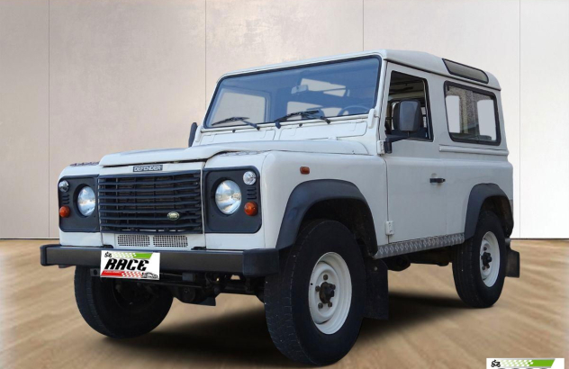 LAND ROVER Defender  Diesel 2005