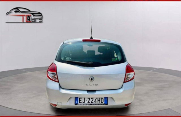 RENAULT Clio  Benzina 2011