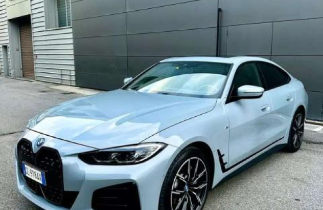 BMW i4  Elettrica 2022