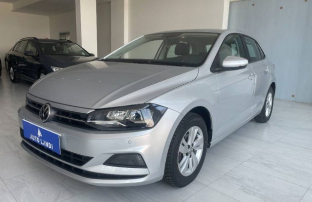 VOLKSWAGEN Polo  Benzina 2020