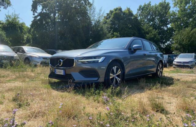 VOLVO V60  Diesel 2020