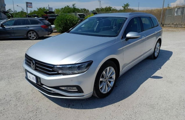 VOLKSWAGEN Passat Variant  Diesel 2021