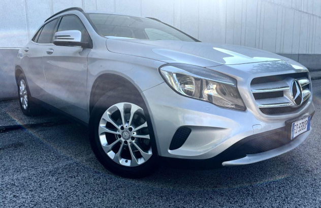MERCEDES Classe GLA 200 Sport Diesel 2016