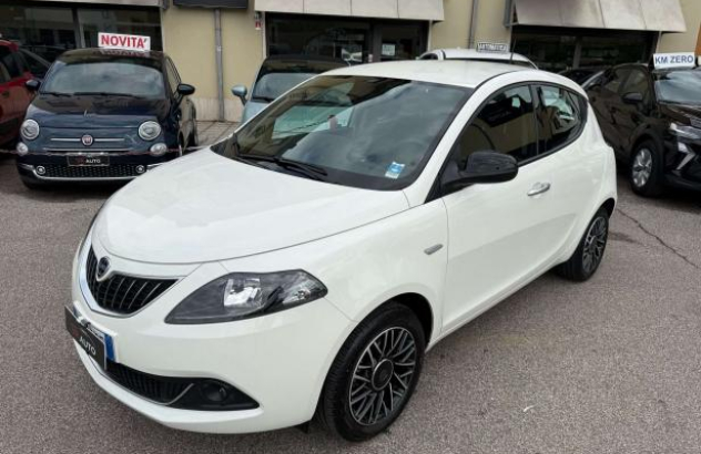 LANCIA Ypsilon  Elettrica-Benzina 2024