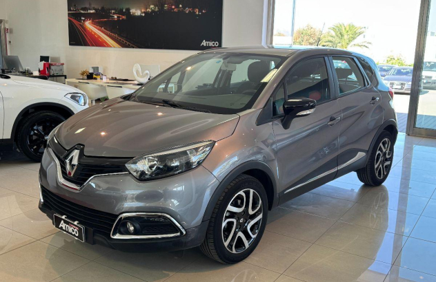 RENAULT Captur 1.5 dCi 8V 110 CV SeS Intens Diesel 2015