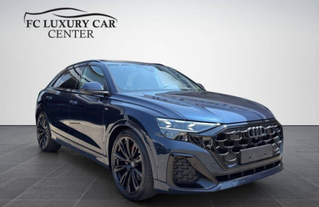 AUDI Q8  Elettrica-Diesel 2025