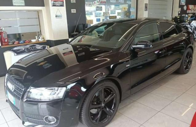 AUDI A5  Benzina 2009