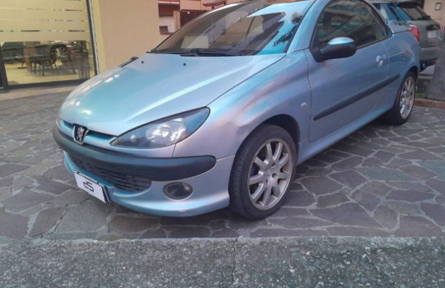 PEUGEOT 206  Benzina 2001