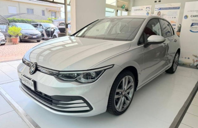VOLKSWAGEN Golf  Diesel 2023