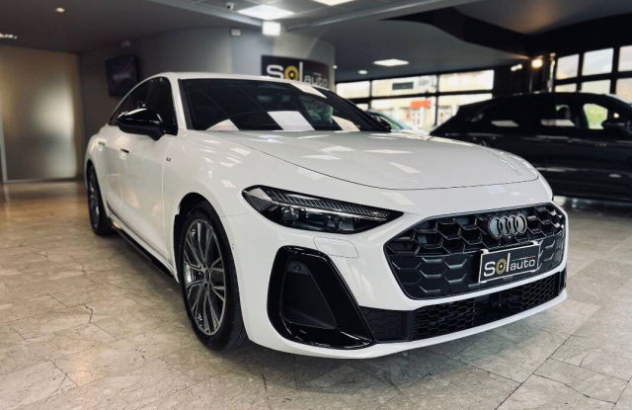 AUDI A5 III 2024 Berlina  Elettrica-Diesel 2025