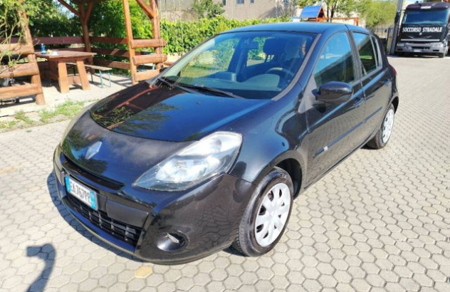 RENAULT Clio  GPL 2010