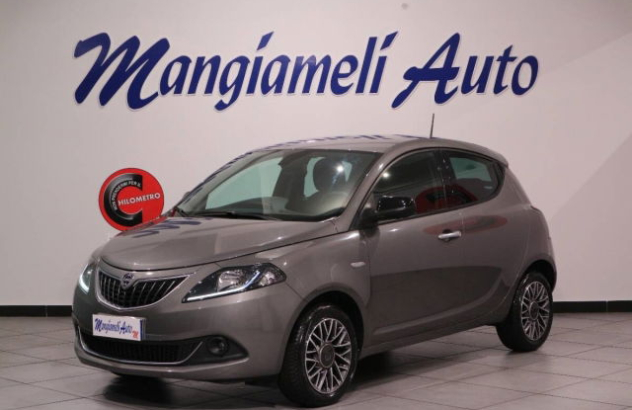LANCIA Ypsilon  Elettrica-Benzina 2023