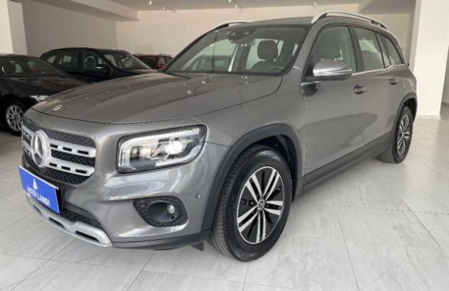 MERCEDES GLB  Benzina 2021