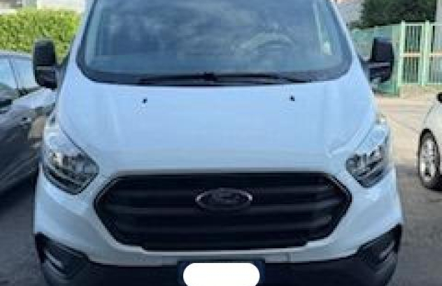 FORD Tourneo Custom   2019