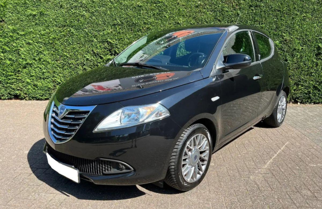 LANCIA Ypsilon 1.2 69 CV 5 porte Gold Benzina 2013