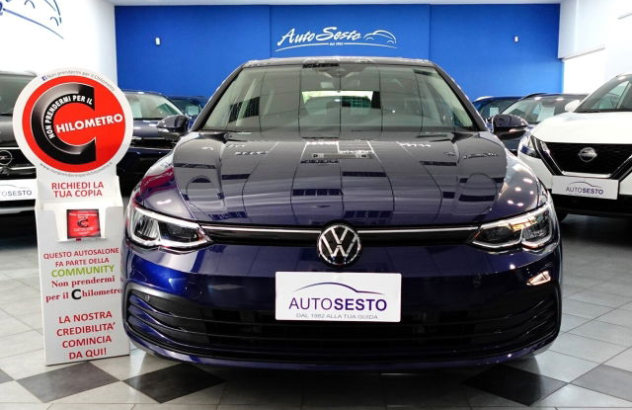 VOLKSWAGEN Golf  Elettrica-Benzina 2022