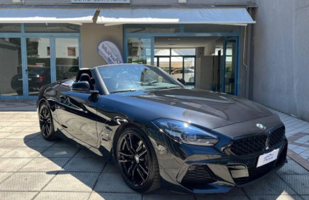BMW Z4  Benzina 2022