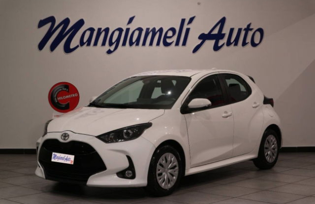 TOYOTA Yaris  Benzina 2022