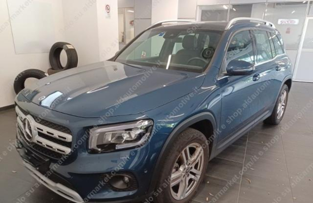 MERCEDES GLB 180 d Automatic Business Diesel 2022