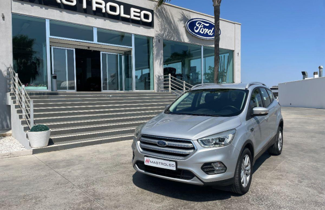 FORD Kuga 1.5 TDCI 120 CV SeS 2WD P. Titanium Diesel 2018