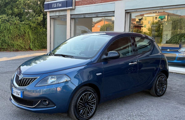 LANCIA Ypsilon 1.0 FireFly 5p.SeS Hybryd Gold Elettrica-Benzina 2023