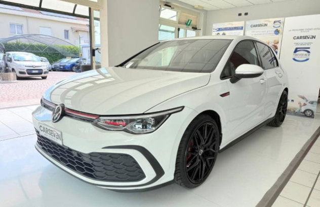VOLKSWAGEN Golf  Benzina 2021