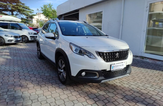 PEUGEOT 2008 BlueHDi 120 SeS Allure Diesel 2017