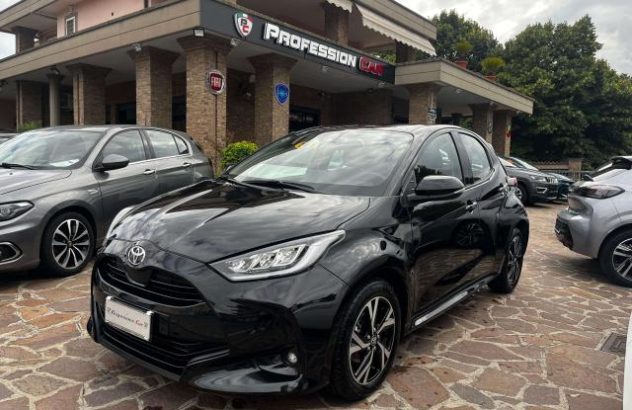 TOYOTA Yaris  Benzina 2023