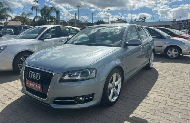 AUDI A3  Diesel 2011