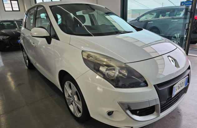 RENAULT Scénic  Diesel 2010