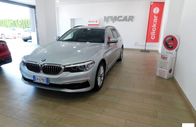BMW Serie 5 Touring 520d xDrive Business aut. Elettrica-Diesel 2019