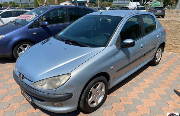PEUGEOT 206 HDi 5p. ONE Line Diesel 2005