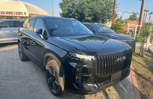 Jaecoo Jaecoo 7  Benzina 2025