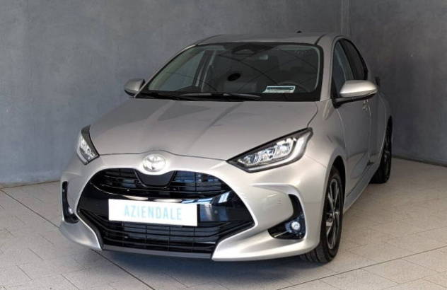 TOYOTA Yaris  Elettrica-Benzina 2025