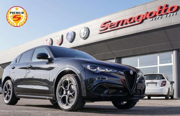 ALFA ROMEO Stelvio 2.0 Turbo 280 CV AT8 Q4 Ti Benzina 2024