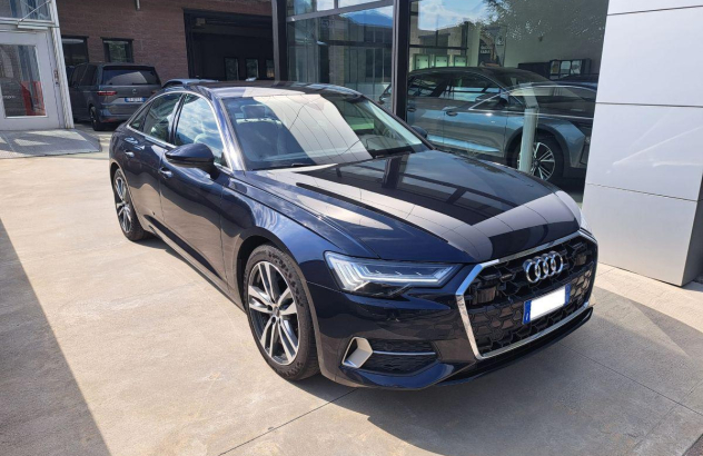AUDI A6  Elettrica-Diesel 2024