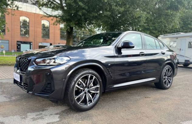 BMW X4  Elettrica-Benzina 2023