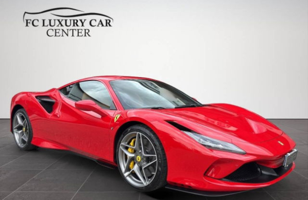 FERRARI F8  Benzina 2022