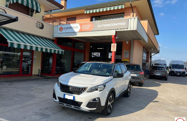 PEUGEOT 3008  Benzina 2017