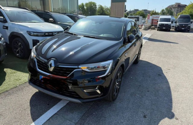 RENAULT Arkana  Elettrica-Benzina 2023