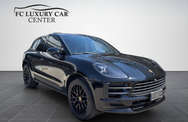 PORSCHE Macan  Benzina 2018