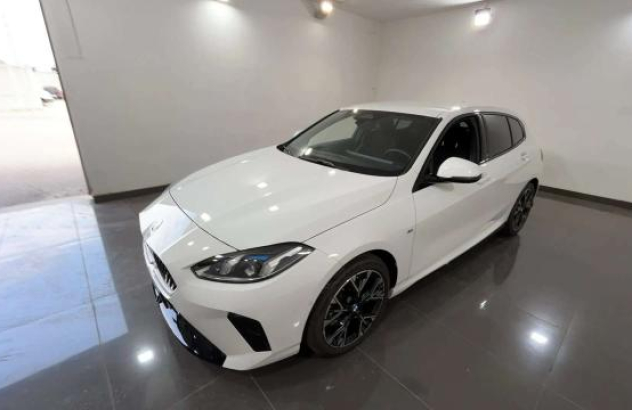 BMW Serie 1  Elettrica-Diesel 2024