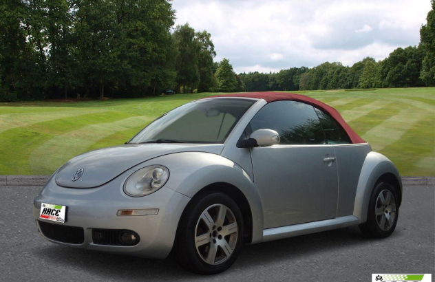 VOLKSWAGEN New Beetle Cabrio 1.6 Cabrio Benzina 2009