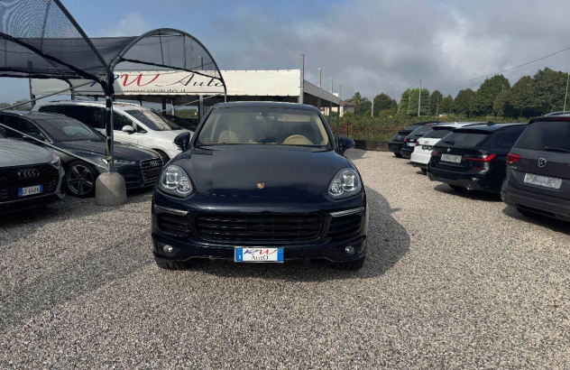 PORSCHE Cayenne 3.0 Diesel Platinum Edition Diesel 2016