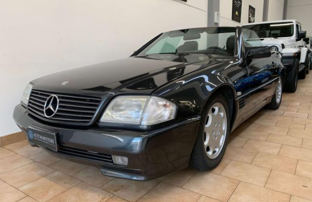 MERCEDES Classe SL  Benzina 1990