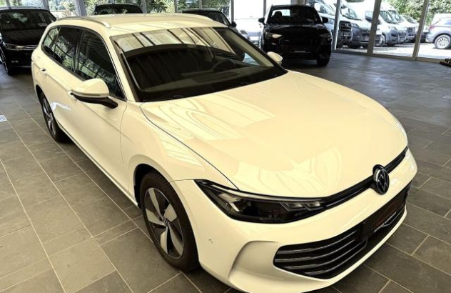 VOLKSWAGEN Passat 2.0 TDI 150CV SCR EVO DSG Busin. Diesel 2025