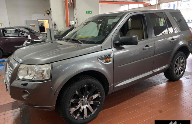 LAND ROVER Freelander 2.2 Td4 16V S.W. HSE Diesel 2008