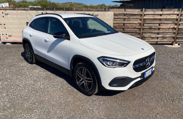 MERCEDES Classe GLA 200 d Automatic 4Matic Sport Plus  2020